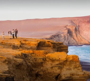 Sol y Tradición en Paracas, Ica – Full Day