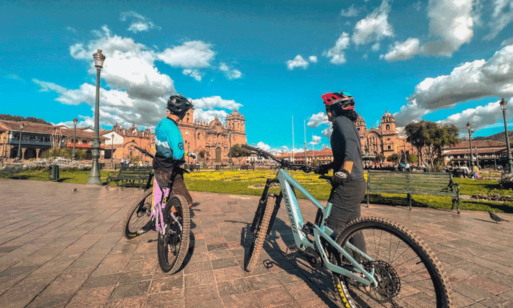 TOUR EN BICICLETA CUSCO - CITY TOUR