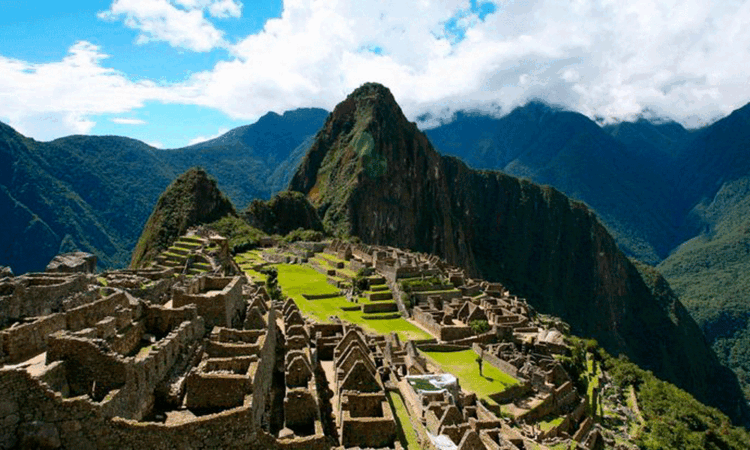 AVENTURA POR LA MONTAÑA HUAYNA PICCHU + MACHU PICCHU FULL DAY