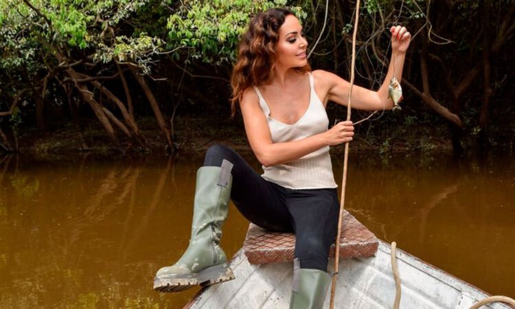 PESCA DE PIRAÑAS EN EL RIO TAMBOPATA