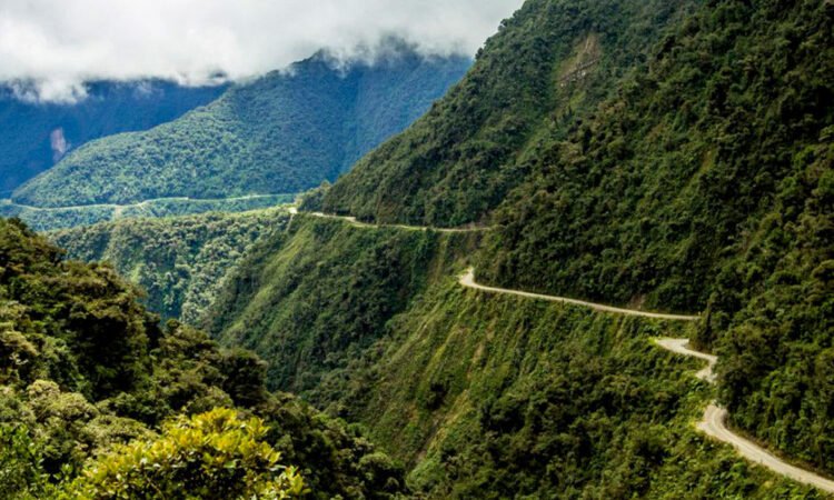 TOUR DE CICLISMO POR EL CAMINO DE LA MUERTE FULL DAY