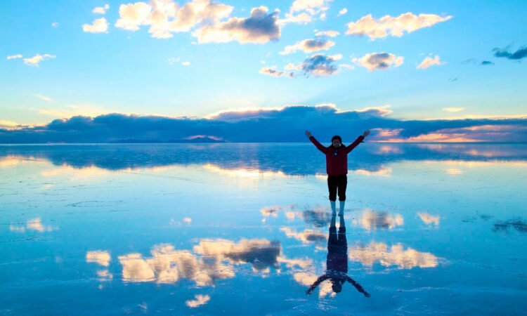 EXCURSIÓN AL SALAR DE UYUNI DESDE SUCRE POR VÍA TERRESTRE