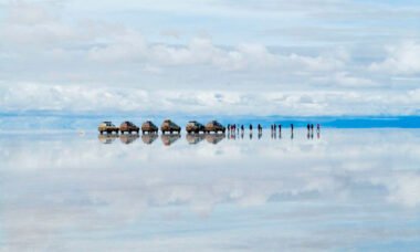 Tour Salar de Uyuni desde La Paz | Experiencia Andina Completa