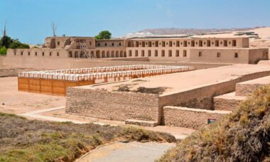 El Tour Arqueológico Pachacamac y Barranco – Full Day